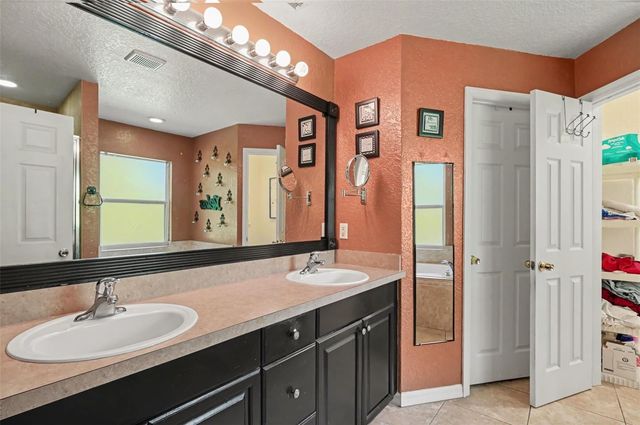 35 PLANTATION ROAD, Debary, FL 32713