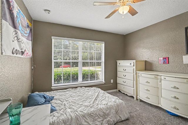 35 PLANTATION ROAD, Debary, FL 32713