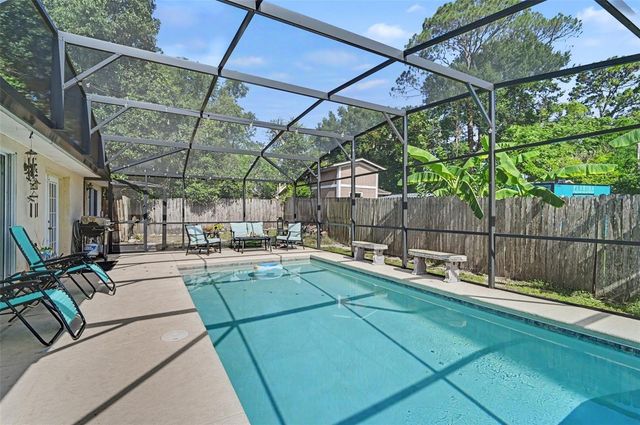 35 PLANTATION ROAD, Debary, FL 32713