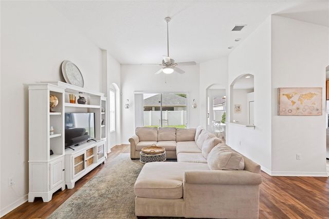 10228 AVELAR RIDGE DRIVE, Riverview, FL 33578