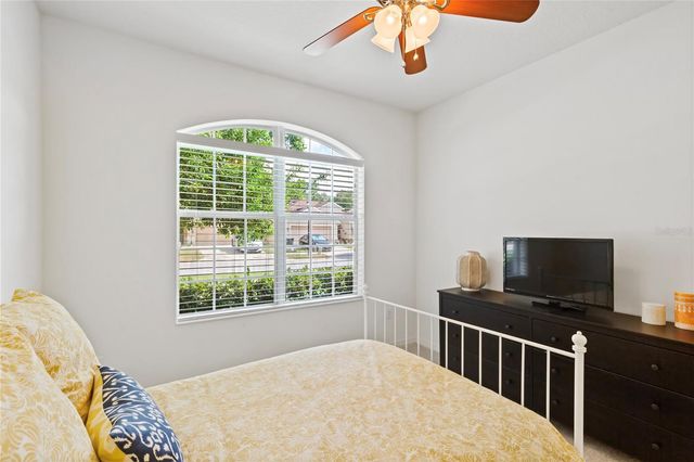 10228 AVELAR RIDGE DRIVE, Riverview, FL 33578