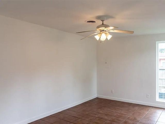 5311 Perry Avenue, Galveston, TX 77551