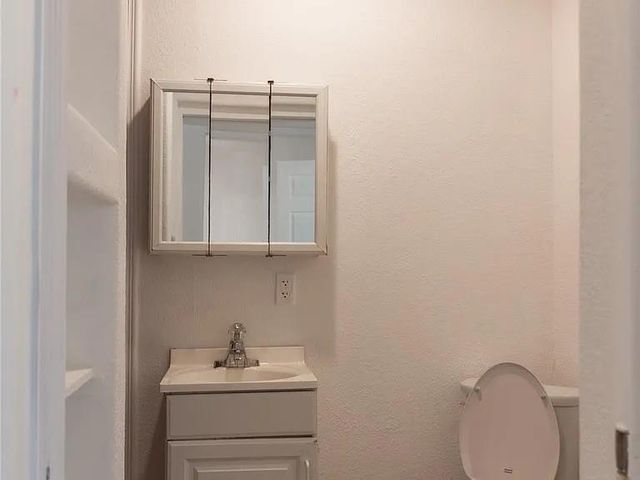 5311 Perry Avenue, Galveston, TX 77551