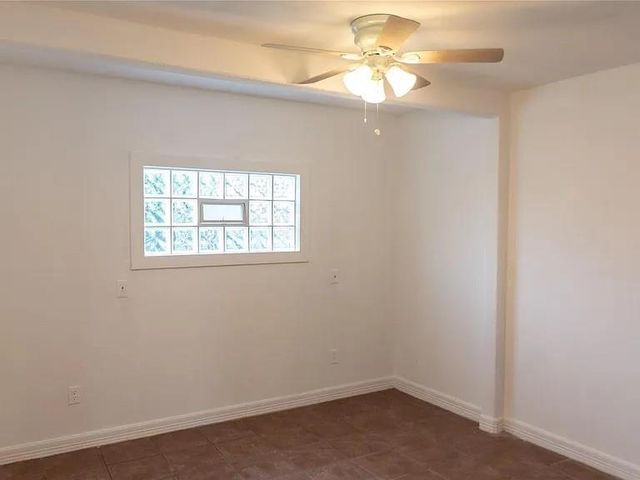 5311 Perry Avenue, Galveston, TX 77551