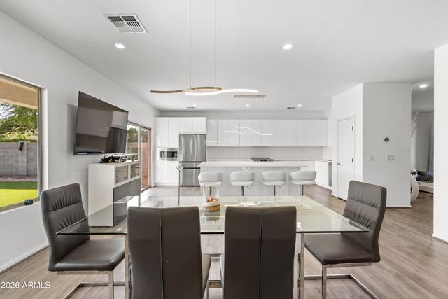 14215 W EVANS Drive, Surprise, AZ 85379