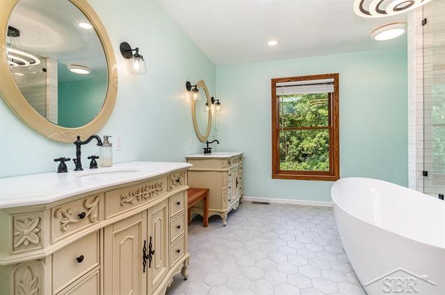 3727 E Julie Ann Drive, Larkin Twp, MI 48642