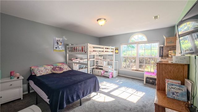 10 Pylle Lane, Bella Vista, AR 72715