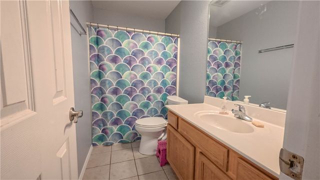 10 Pylle Lane, Bella Vista, AR 72715