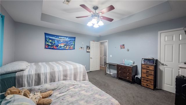10 Pylle Lane, Bella Vista, AR 72715