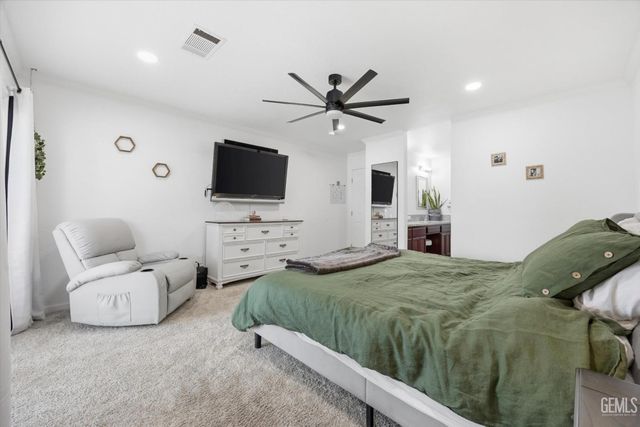 12730 Marradi Avenue, Bakersfield, CA 93312