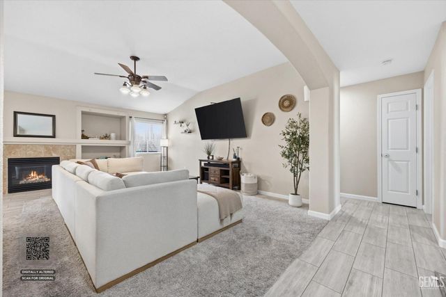 12730 Marradi Avenue, Bakersfield, CA 93312