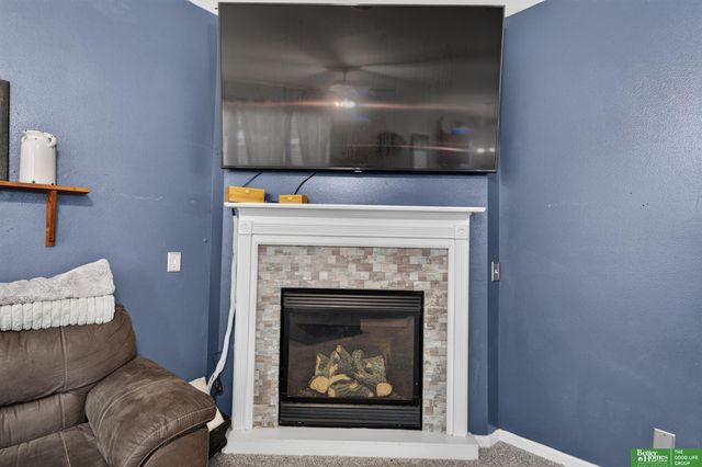7807 N 152 Avenue, Bennington, NE 68007