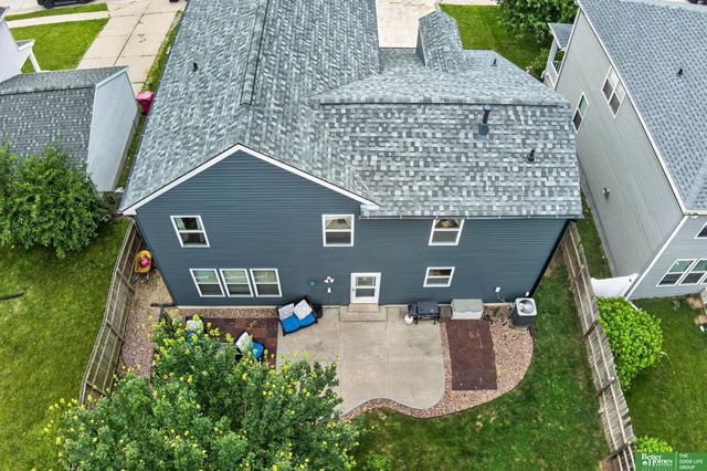 7807 N 152 Avenue, Bennington, NE 68007