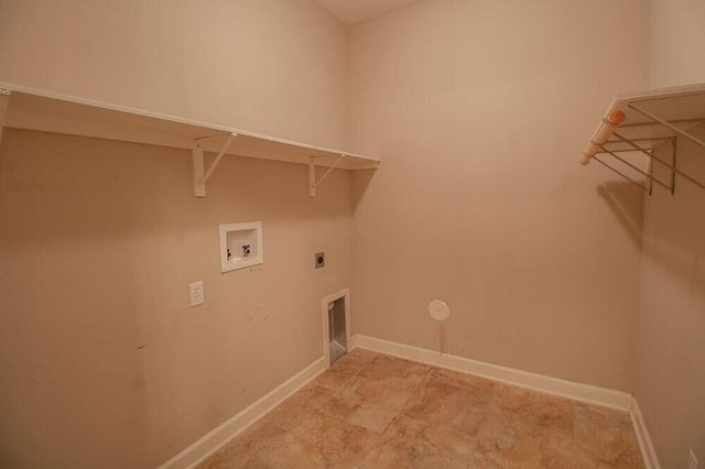 7413 ROSEDOWN DR, Columbia, MO 65203