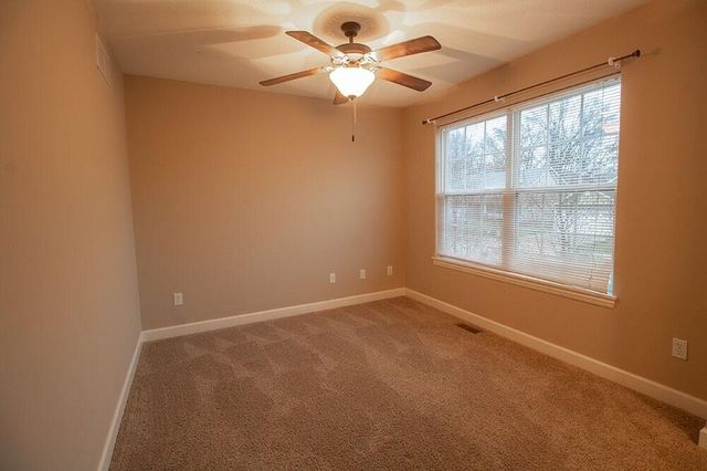 7413 ROSEDOWN DR, Columbia, MO 65203