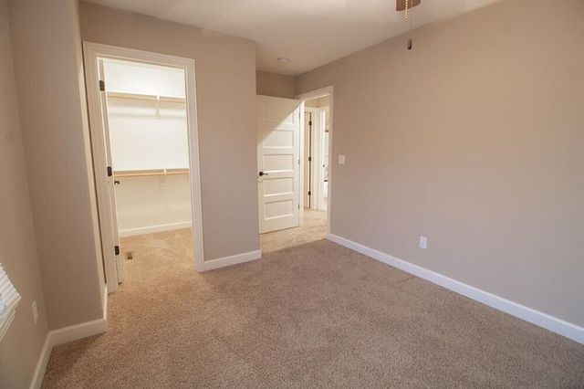 7413 ROSEDOWN DR, Columbia, MO 65203