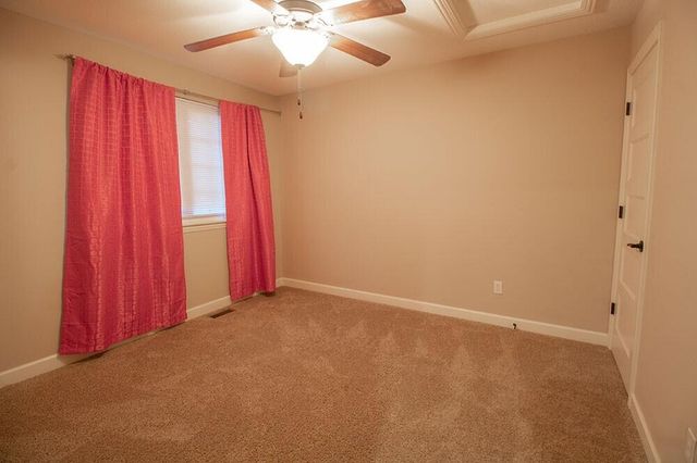 7413 ROSEDOWN DR, Columbia, MO 65203