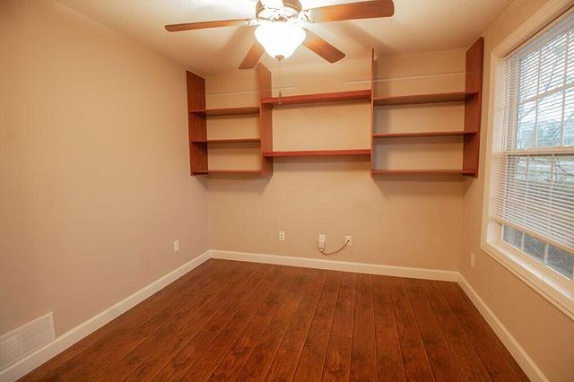 7413 ROSEDOWN DR, Columbia, MO 65203