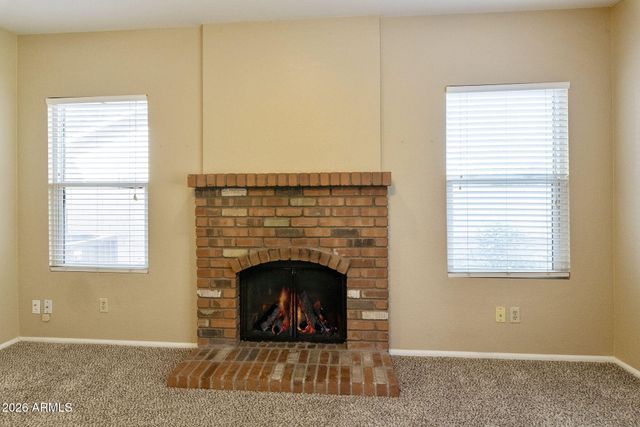 2414 W BARROW Drive, Chandler, AZ 85224