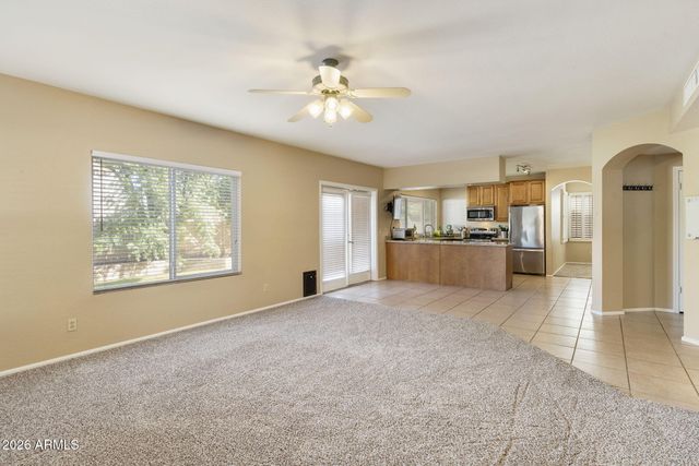 2414 W BARROW Drive, Chandler, AZ 85224