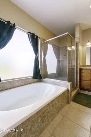 2414 W BARROW Drive, Chandler, AZ 85224