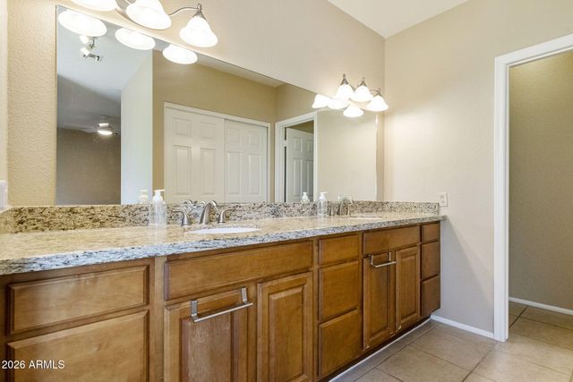 2414 W BARROW Drive, Chandler, AZ 85224