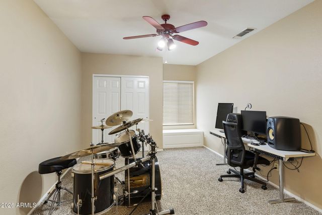 2414 W BARROW Drive, Chandler, AZ 85224