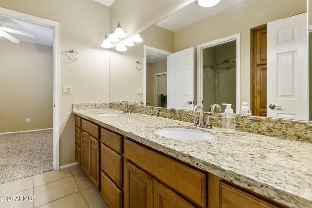 2414 W BARROW Drive, Chandler, AZ 85224