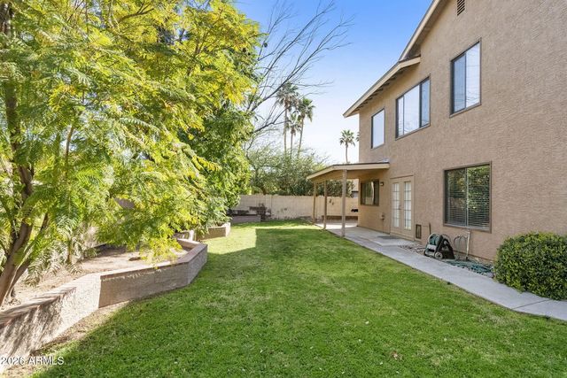 2414 W BARROW Drive, Chandler, AZ 85224