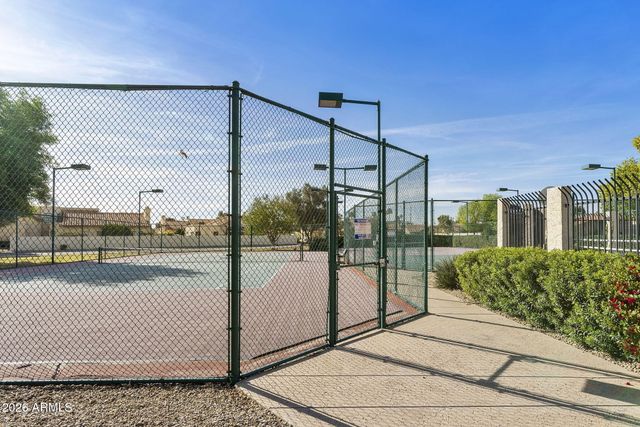 2414 W BARROW Drive, Chandler, AZ 85224