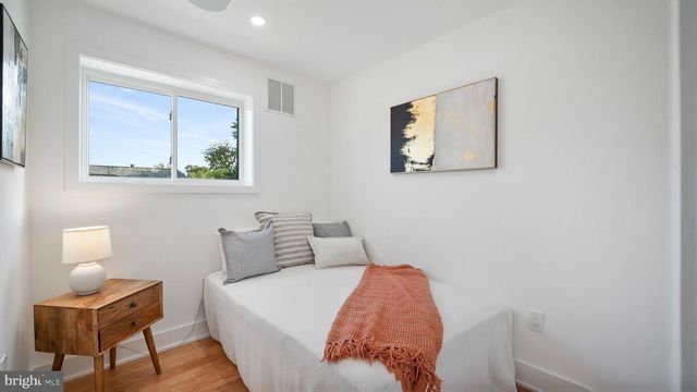 7521 9TH ST NW, Washington, DC 20012