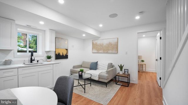 7521 9TH ST NW, Washington, DC 20012