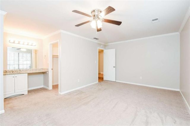 510 Creekwood Crossing, Roswell, GA 30076