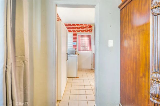 1709 Rialto, Colton, CA 92324