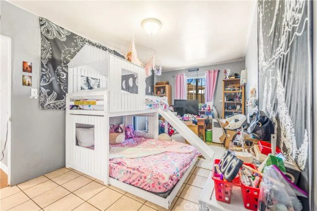 1709 Rialto, Colton, CA 92324