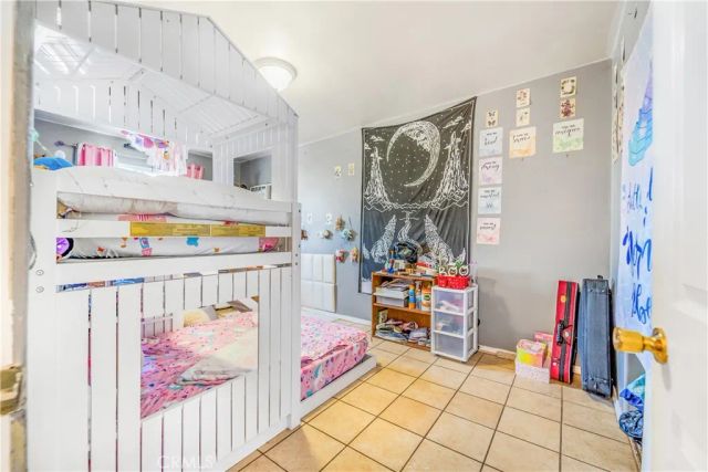 1709 Rialto, Colton, CA 92324