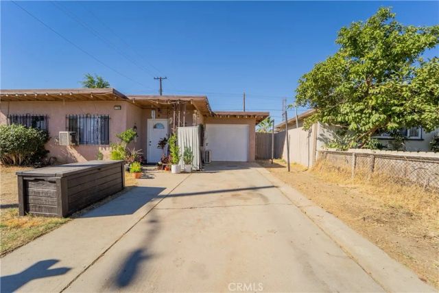 1709 Rialto, Colton, CA 92324