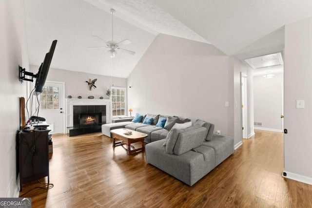 5920 Branden Hill Lane, Buford, GA 30518