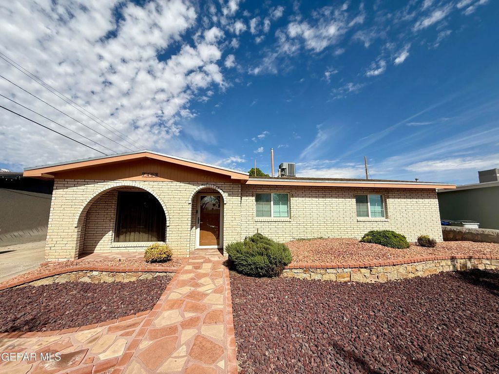 7403 Mojave Drive, El Paso, TX 79915