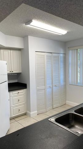 155 NW 96th Terrace 2201, Pembroke Pines, FL 33024