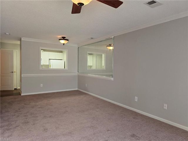 2559 Old Greenbrier RD, Chesapeake, VA 23325