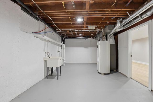 3041 S 46th Street, Kansas City, KS 66106