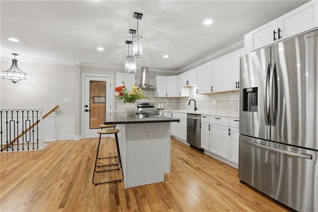 3041 S 46th Street, Kansas City, KS 66106