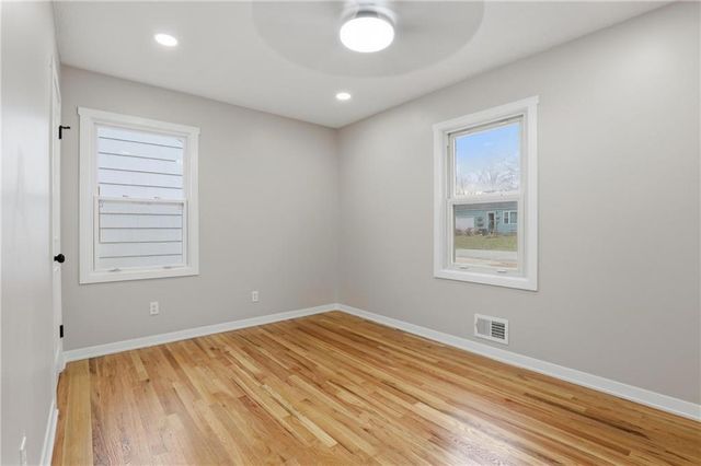 3041 S 46th Street, Kansas City, KS 66106