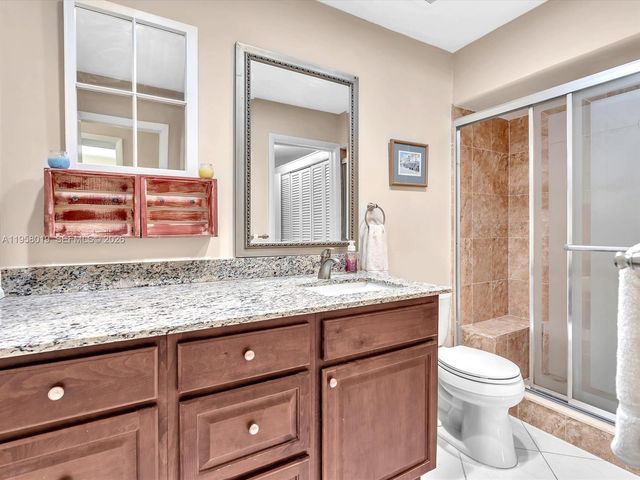 3020 NE 16th Ave 204, Oakland Park, FL 33334