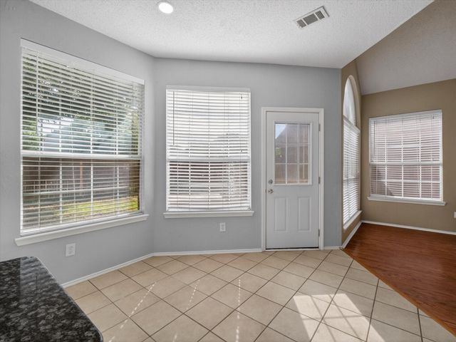 1929 Shenandoah Lane, Flower Mound, TX 75028