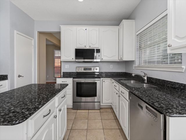 1929 Shenandoah Lane, Flower Mound, TX 75028