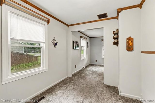 3222 Comer Drive, Flint, MI 48506