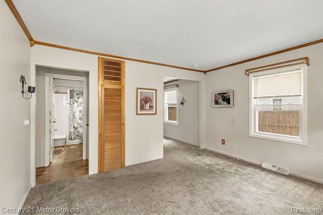 3222 Comer Drive, Flint, MI 48506