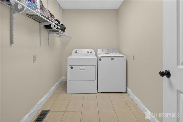 70 John White Road, Plainsboro, NJ 08512